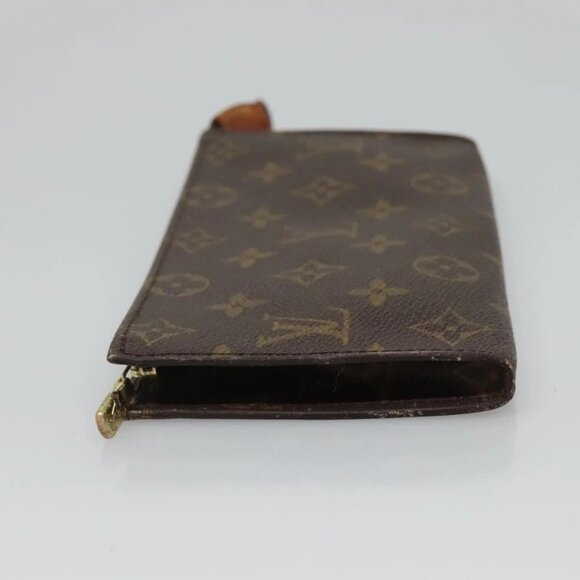 LOUIS VUITTON Monogram Bucket GM Accessory Pouch - Picture 4 of 16